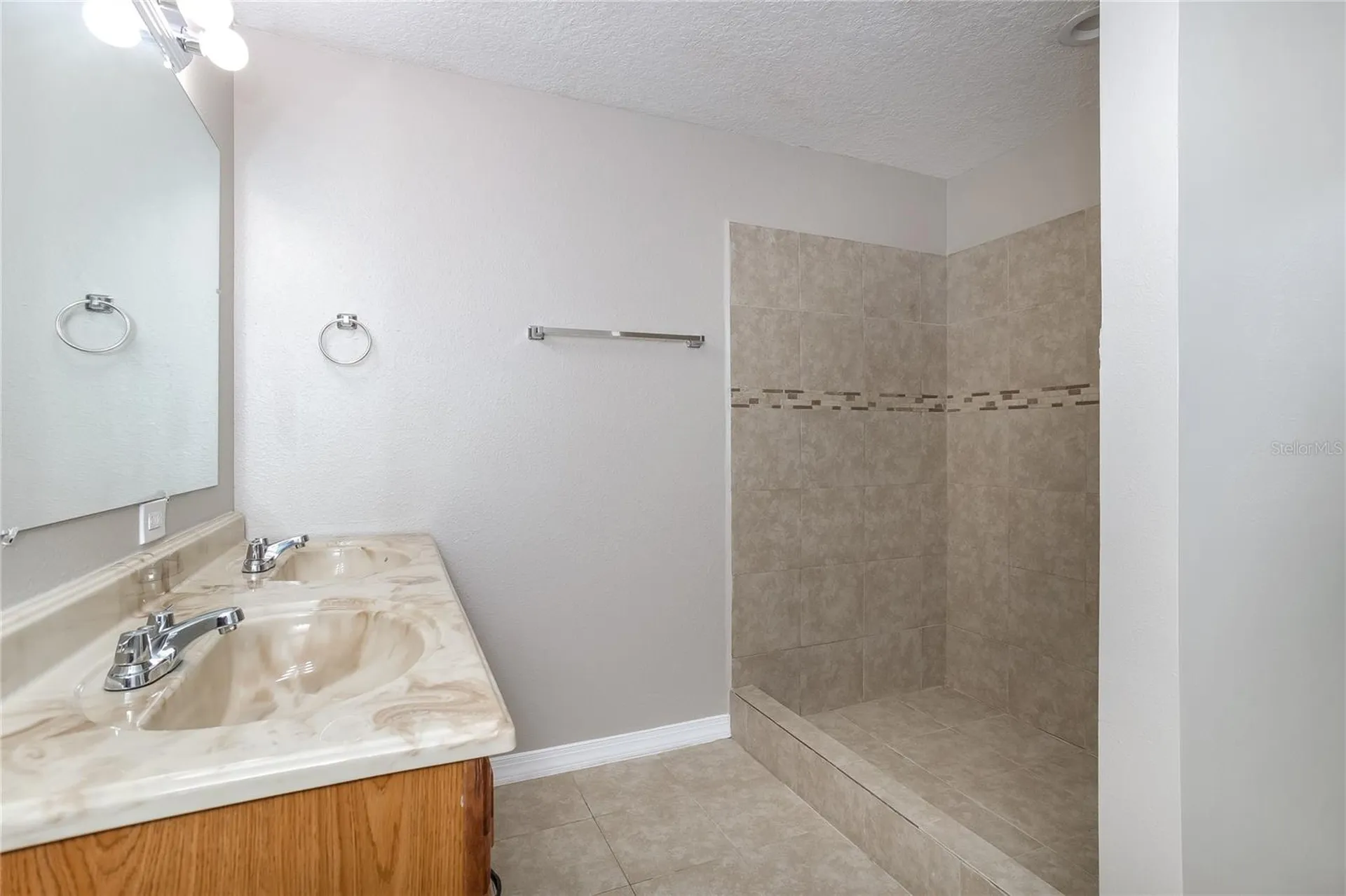 1118 Chesterfield Court Kissimmee FL 34758