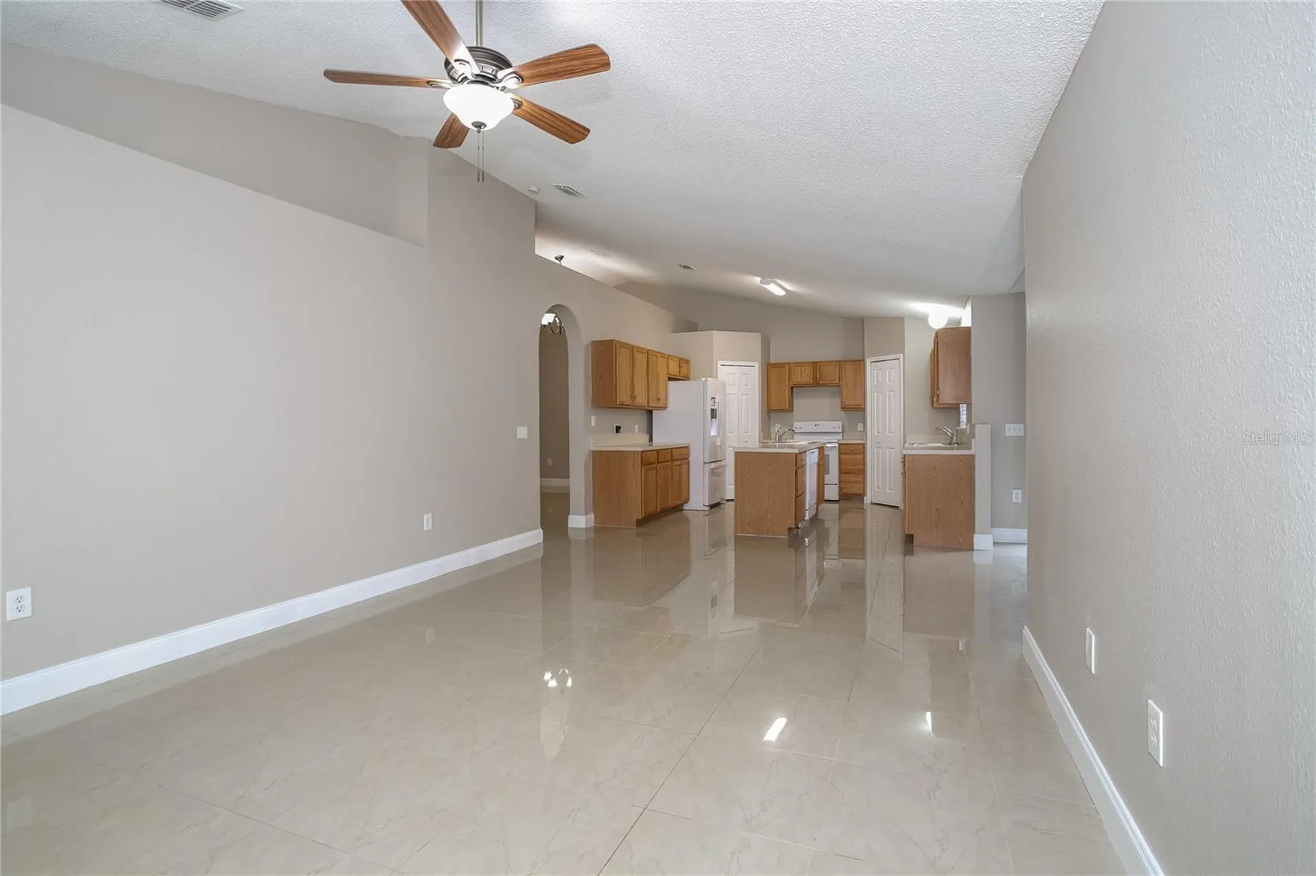1118 Chesterfield Court Kissimmee FL 34758