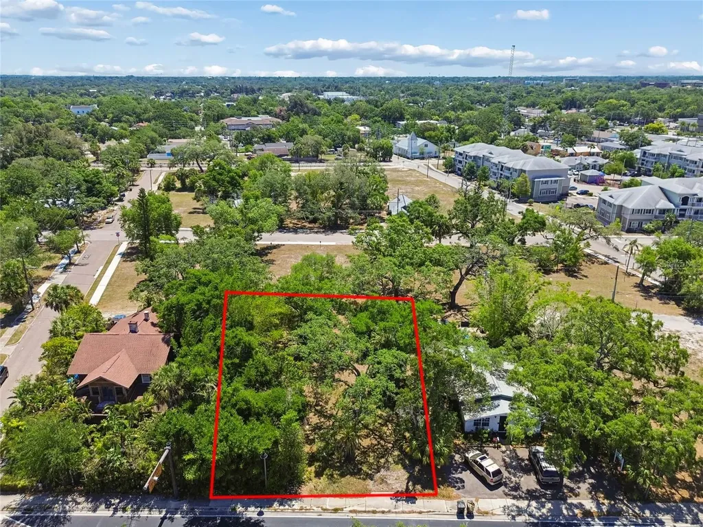 809 N Fort Harrison Avenue Clearwater FL 33755