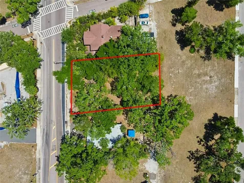 809 N Fort Harrison Avenue Clearwater FL 33755