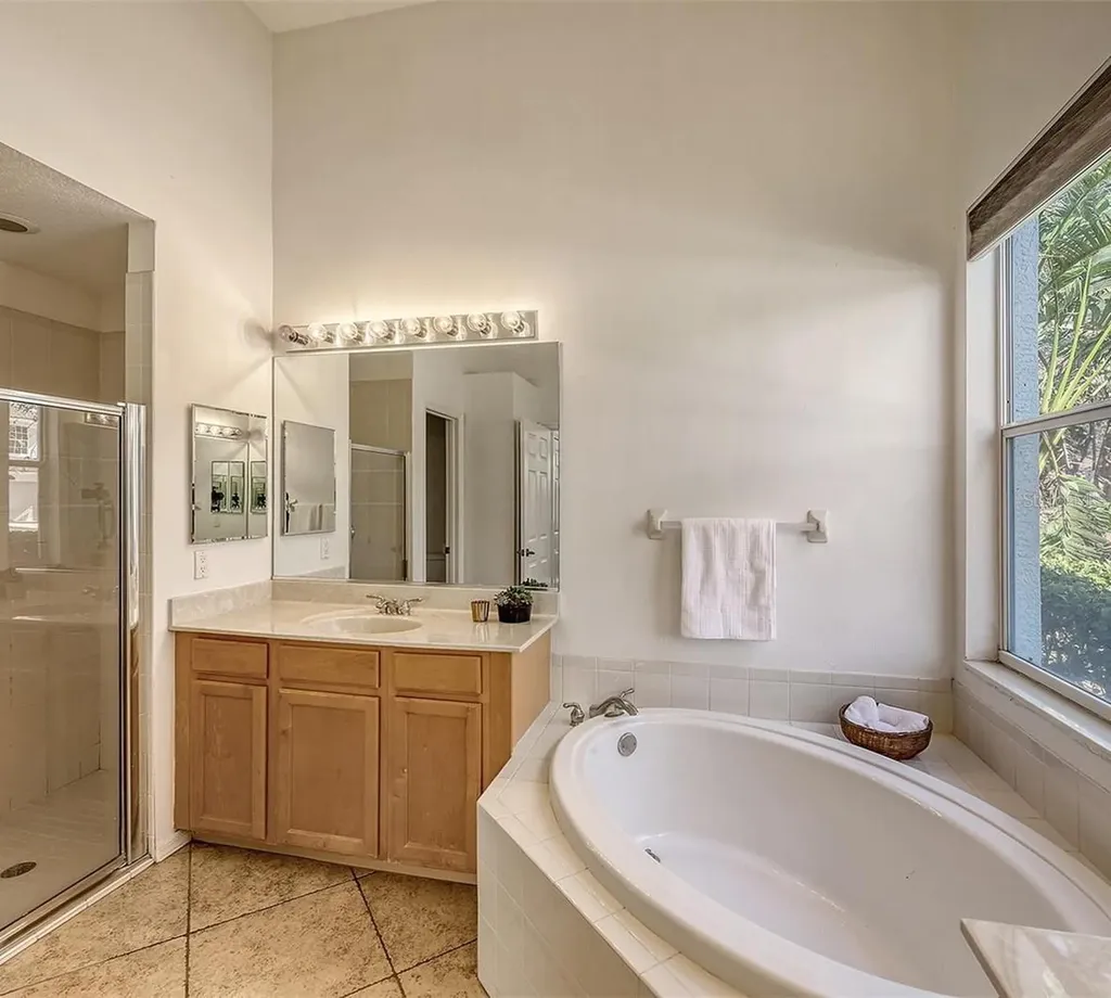 6836 Bay Hill Drive Lakewood Ranch FL 34202