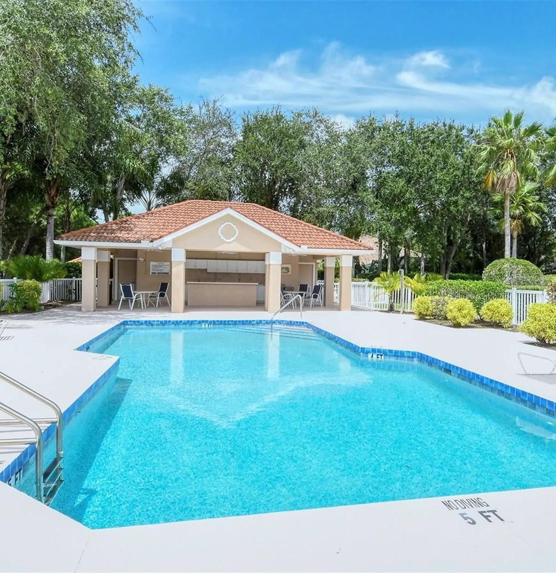 6836 Bay Hill Drive Lakewood Ranch FL 34202