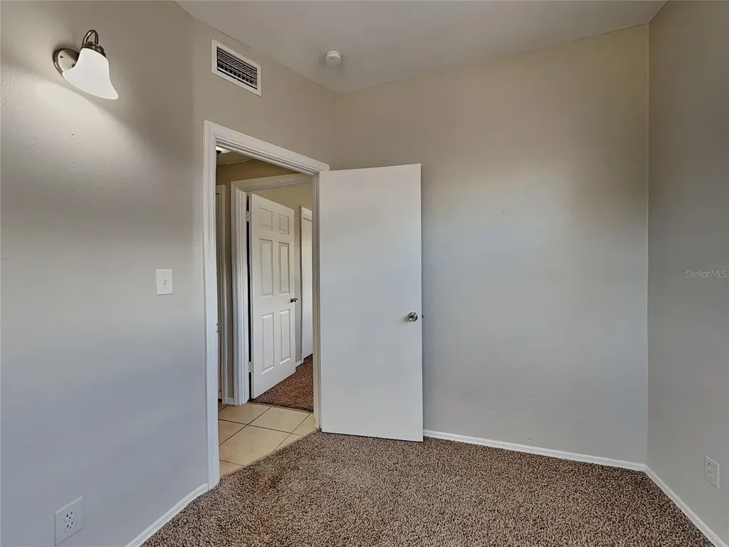 6484 44th Avenue N Kenneth City FL 33709
