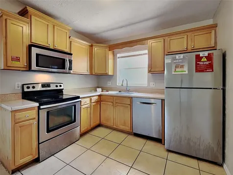 6484 44th Avenue N Kenneth City FL 33709