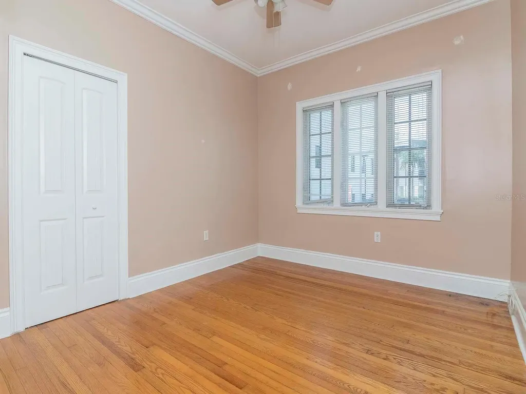 2117 W Dekle Avenue Tampa FL 33606