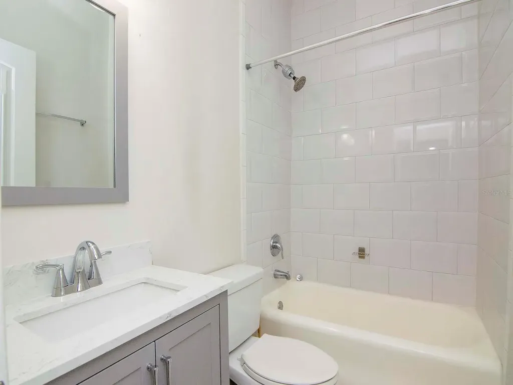 2117 W Dekle Avenue Tampa FL 33606