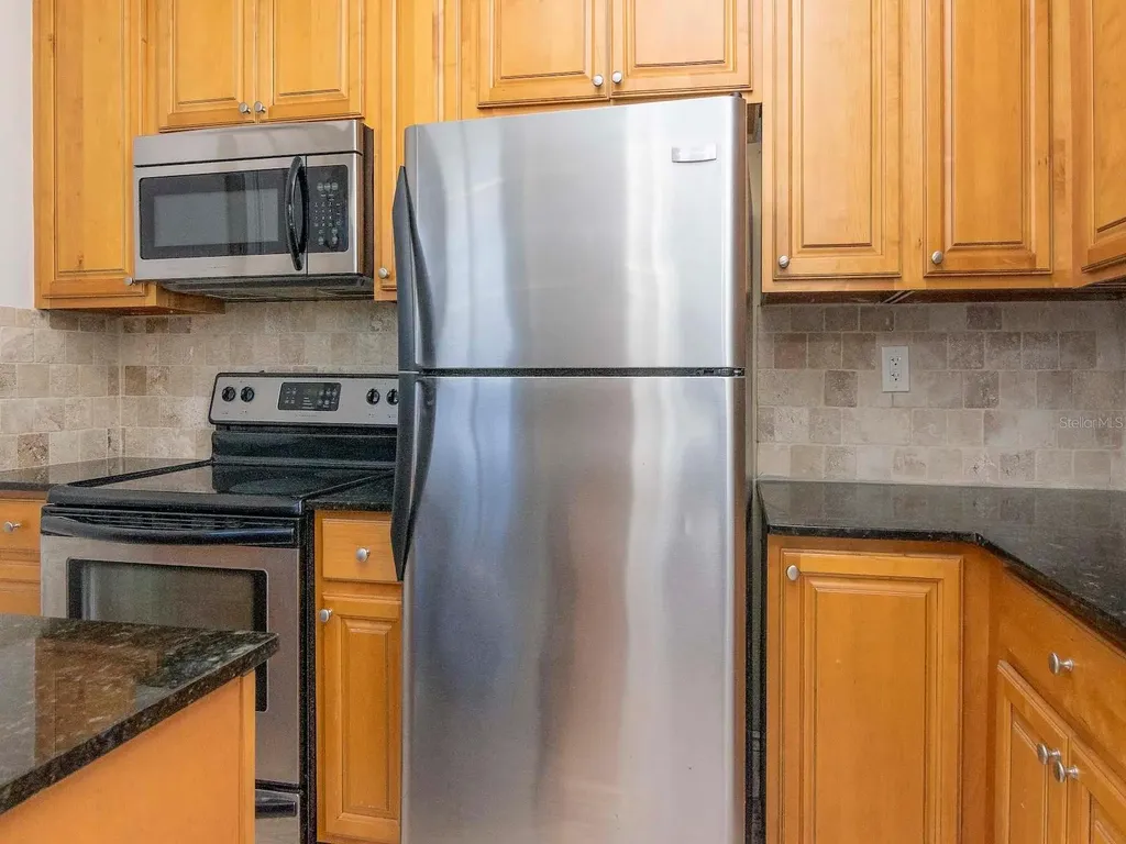 2117 W Dekle Avenue Tampa FL 33606