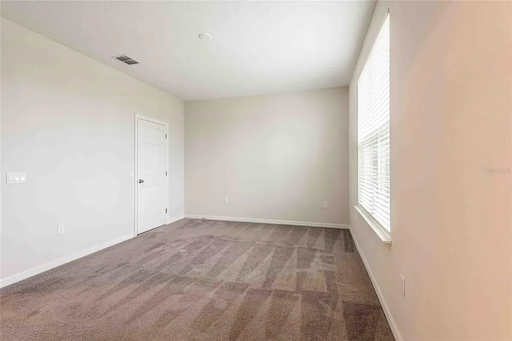 5072 Avalon Park Boulevard Wesley Chapel FL 33545