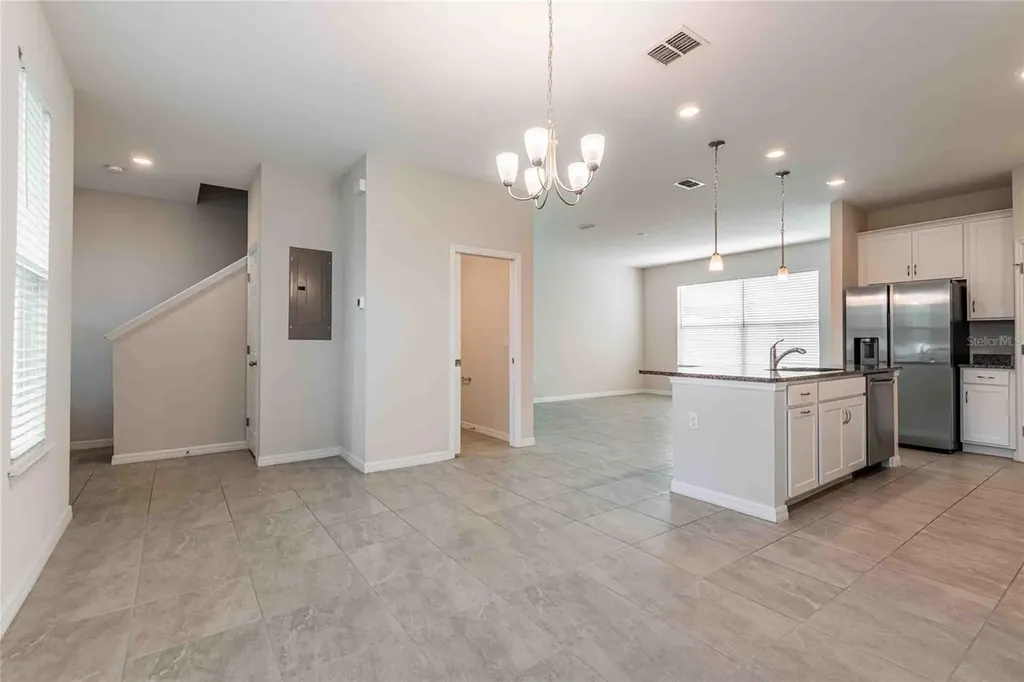 5072 Avalon Park Boulevard Wesley Chapel FL 33545