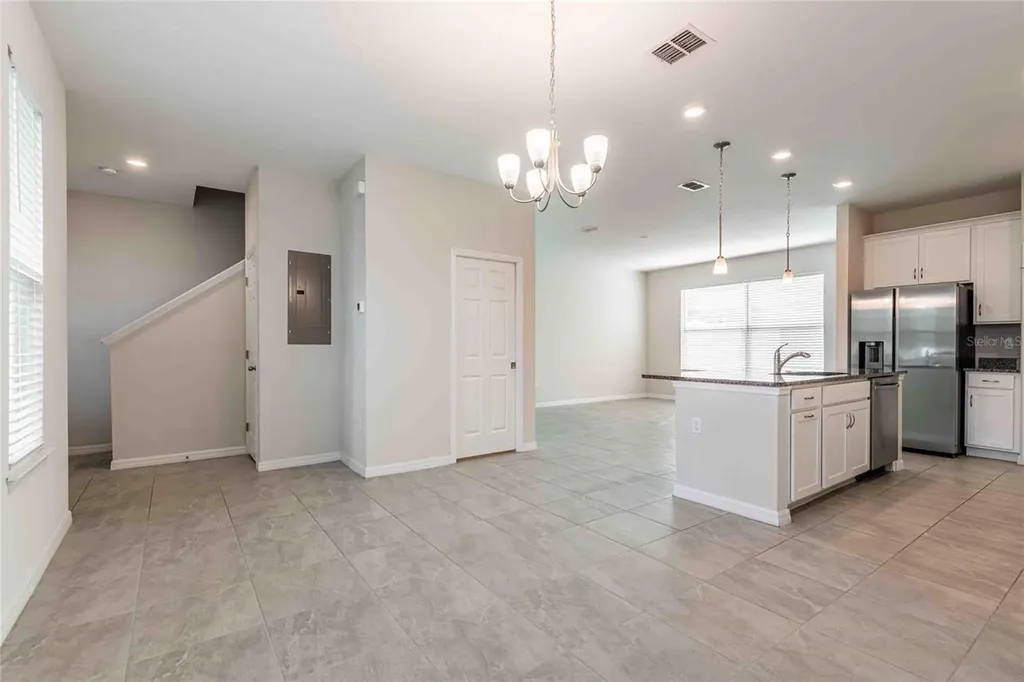 5072 Avalon Park Boulevard Wesley Chapel FL 33545
