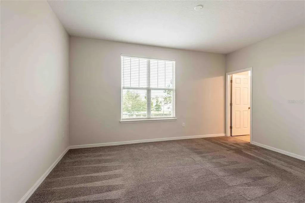 5072 Avalon Park Boulevard Wesley Chapel FL 33545