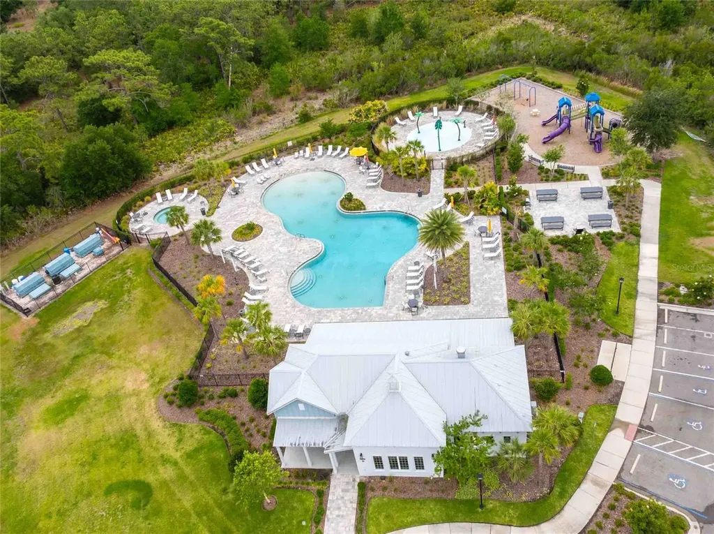 5072 Avalon Park Boulevard Wesley Chapel FL 33545