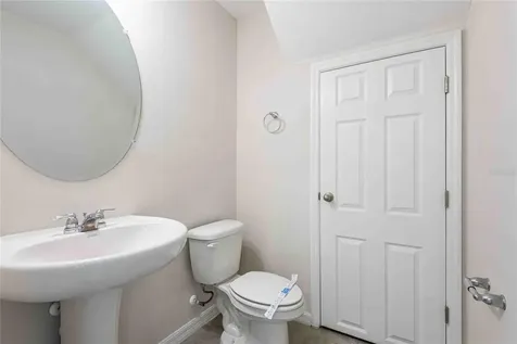 5072 Avalon Park Boulevard Wesley Chapel FL 33545