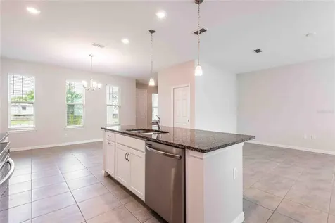 5072 Avalon Park Boulevard Wesley Chapel FL 33545