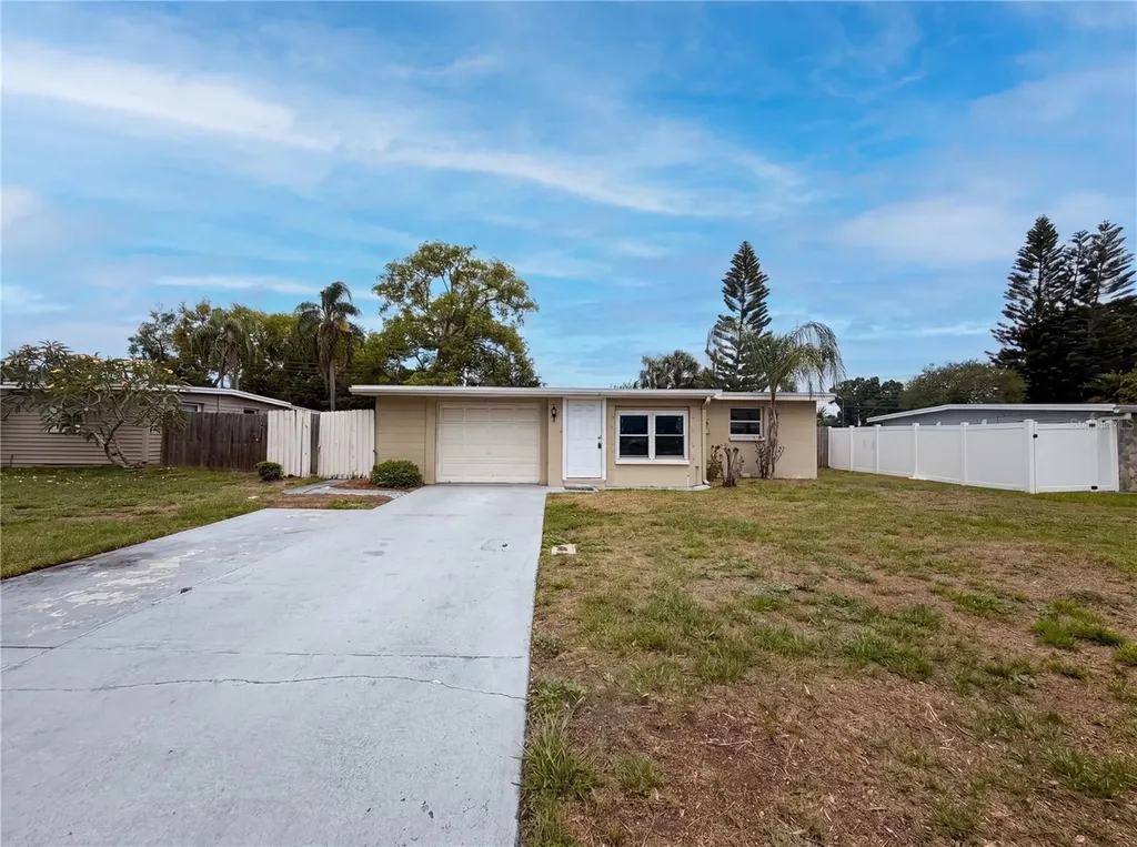10463 110th Avenue Largo FL 33773