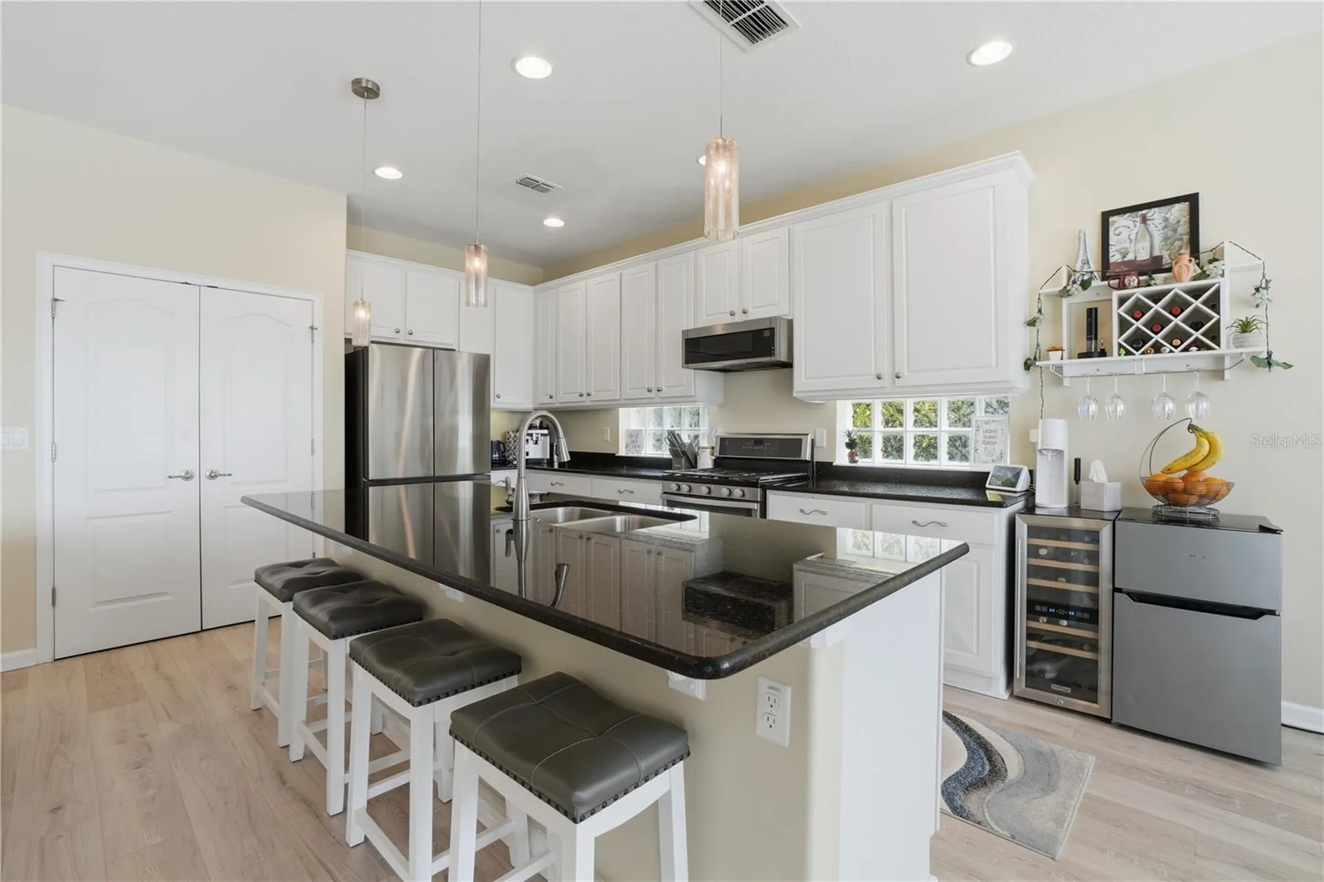 2296 Natoma Boulevard Mount Dora FL 32757