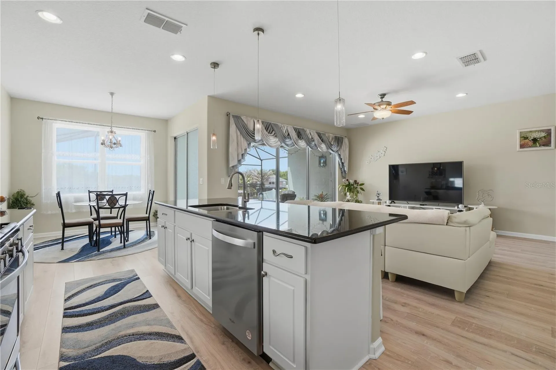 2296 Natoma Boulevard Mount Dora FL 32757