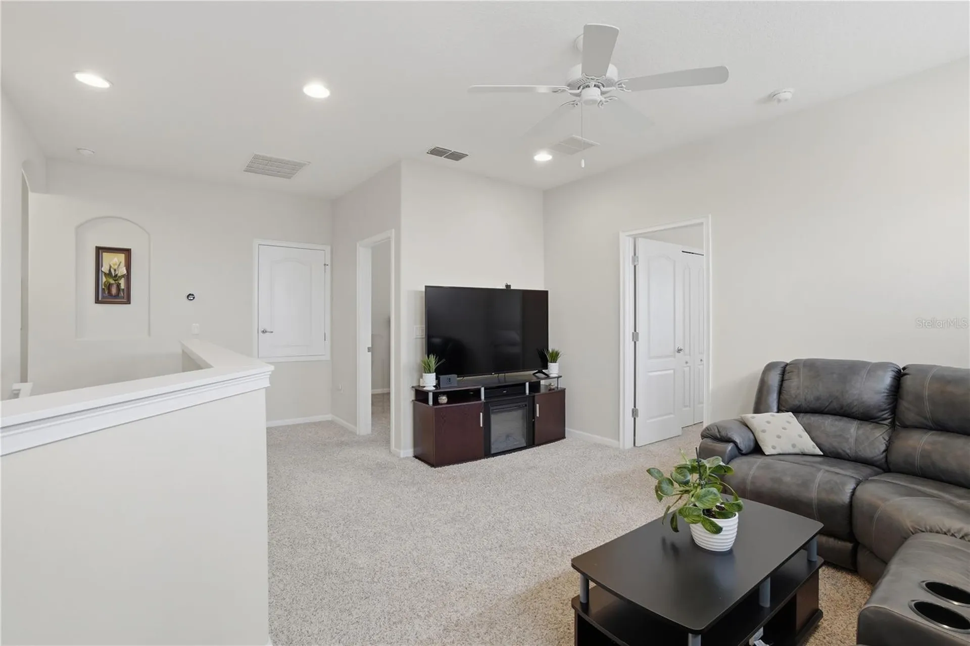 2296 Natoma Boulevard Mount Dora FL 32757