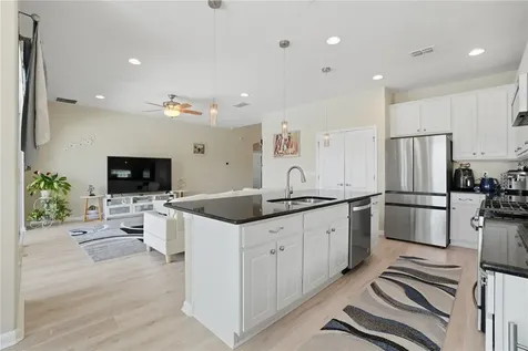 2296 Natoma Boulevard Mount Dora FL 32757
