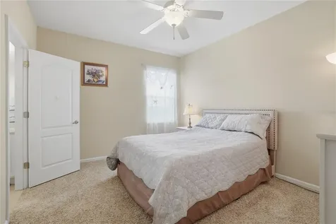 2296 Natoma Boulevard Mount Dora FL 32757