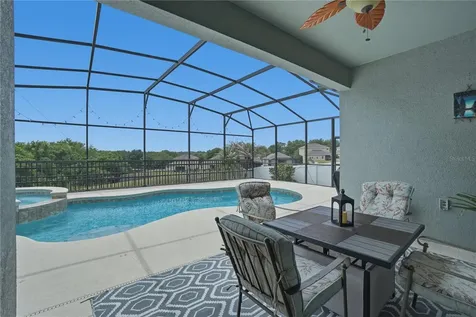2296 Natoma Boulevard Mount Dora FL 32757