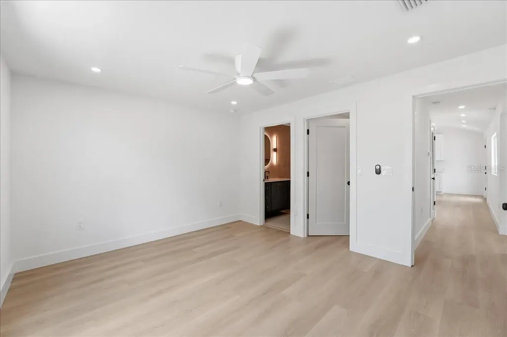 1205 40th Street W Bradenton FL 34205