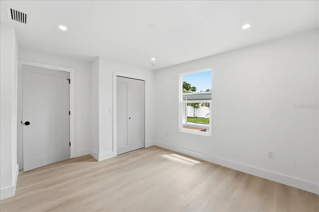 1205 40th Street W Bradenton FL 34205