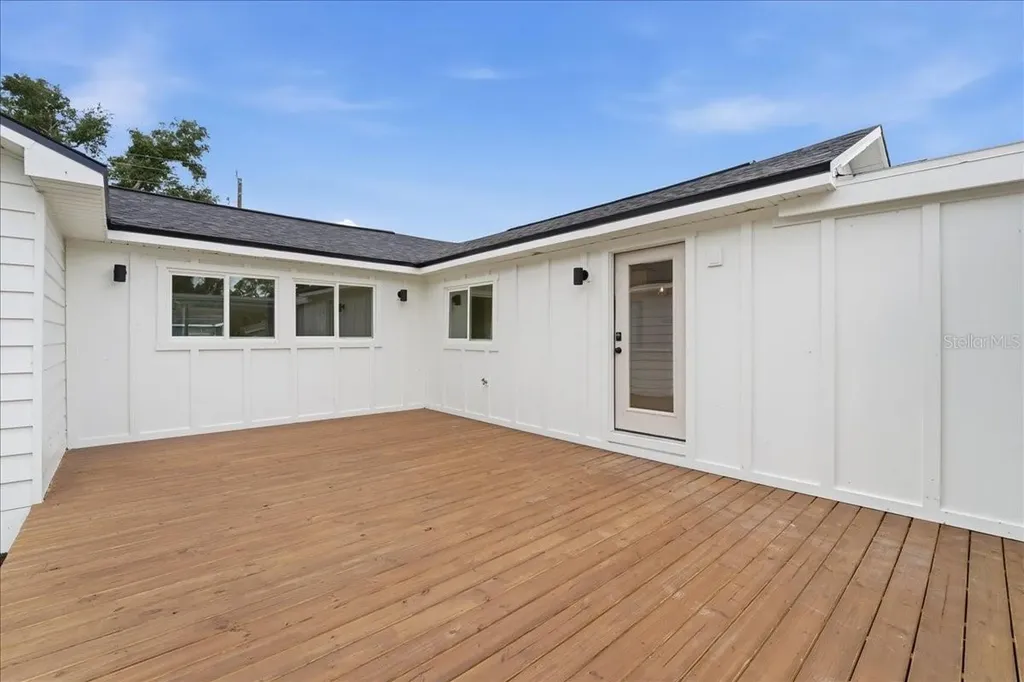1205 40th Street W Bradenton FL 34205