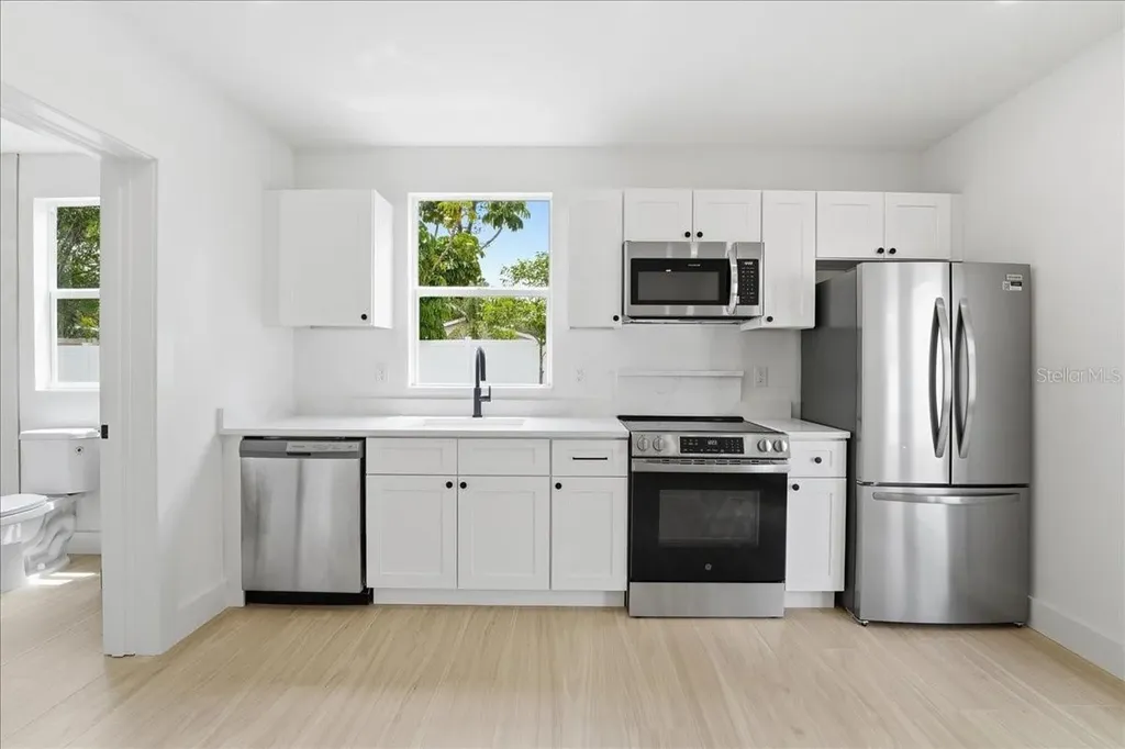 1205 40th Street W Bradenton FL 34205