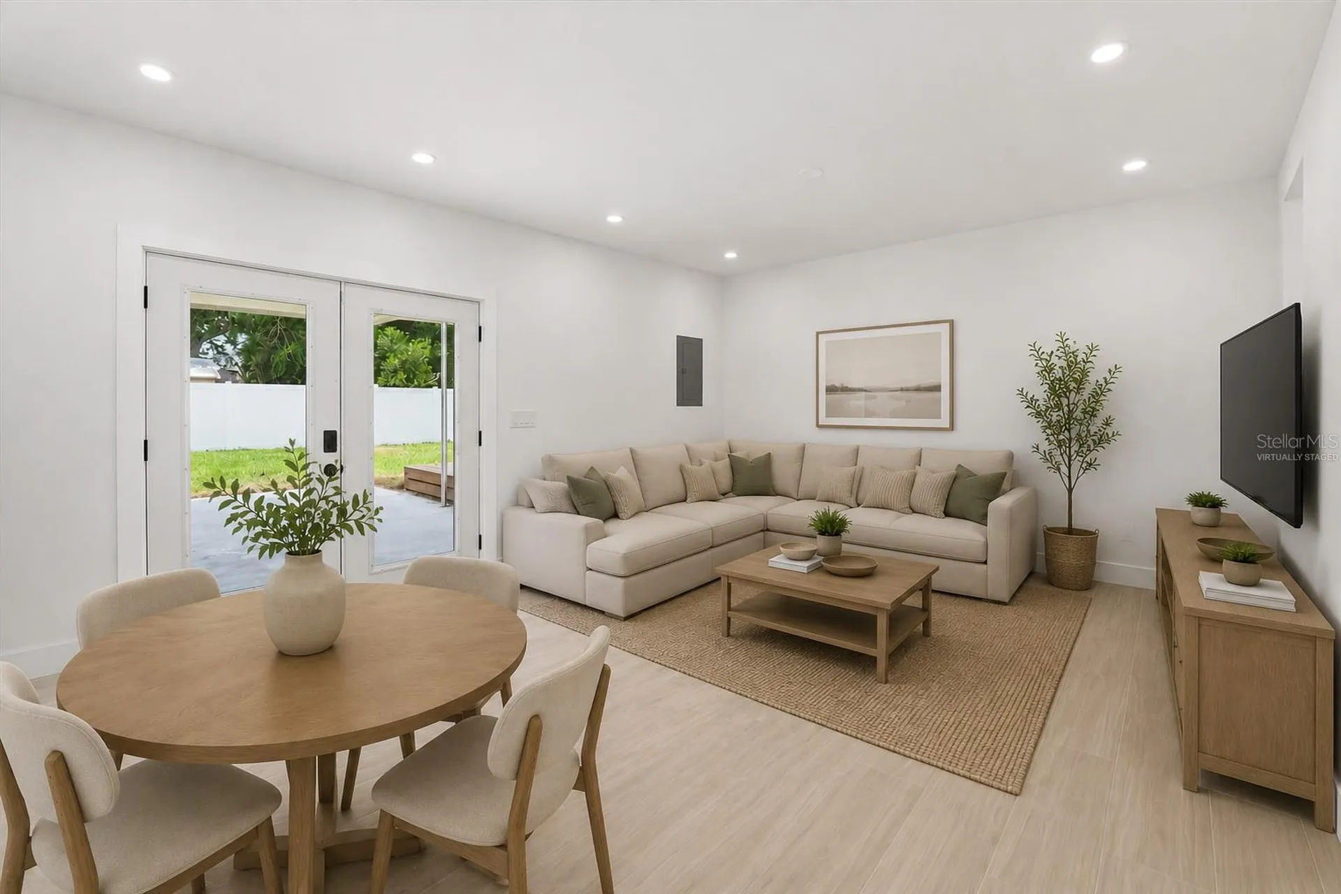 1205 40th Street W Bradenton FL 34205