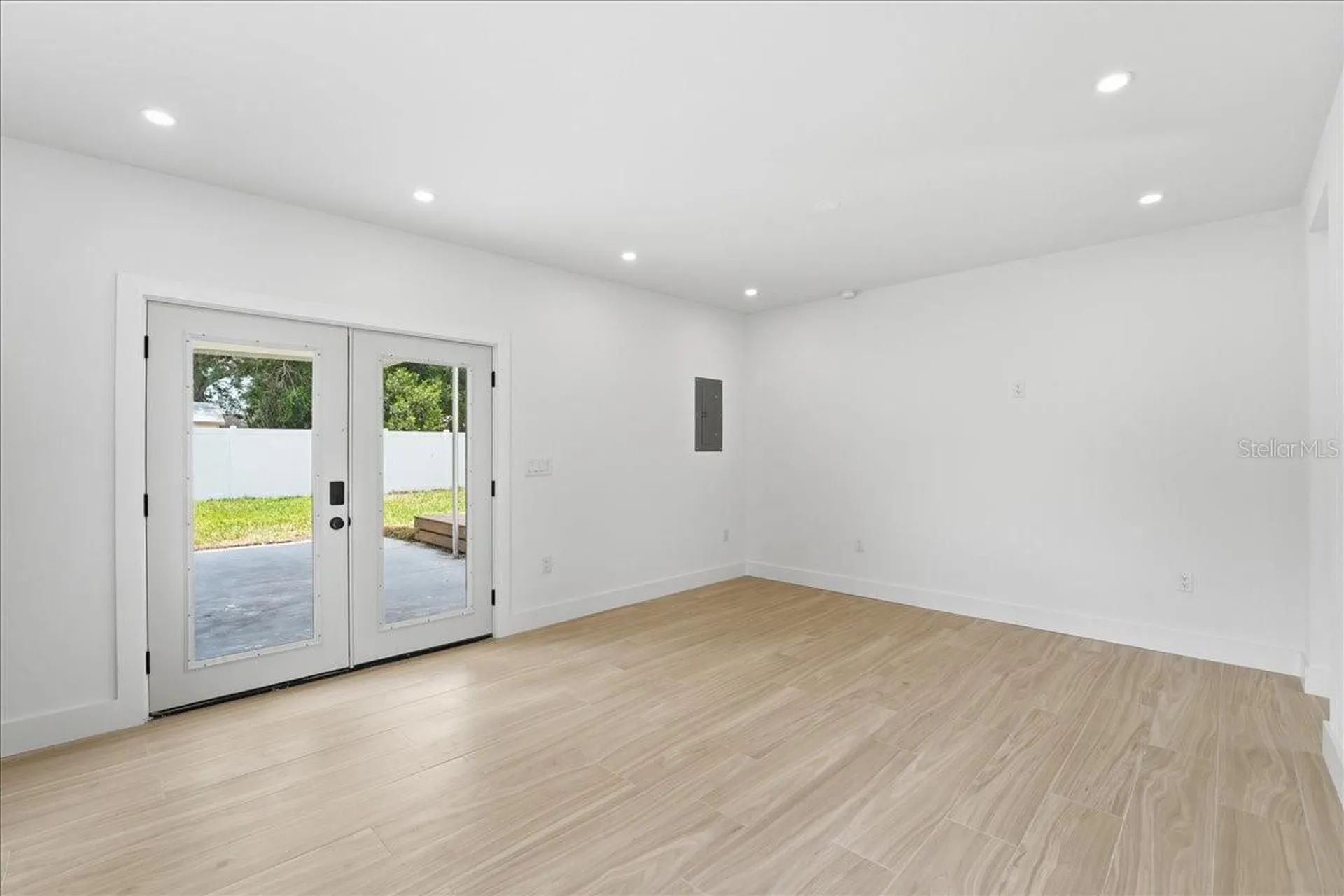 1205 40th Street W Bradenton FL 34205