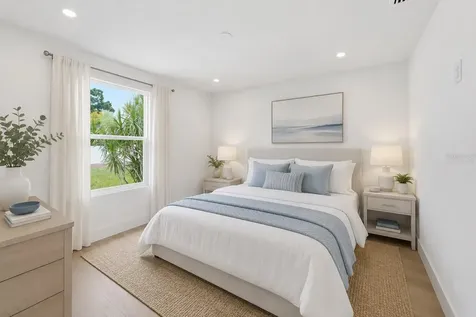 1205 40th Street W Bradenton FL 34205