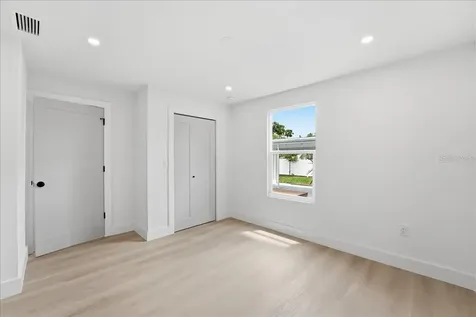 1205 40th Street W Bradenton FL 34205