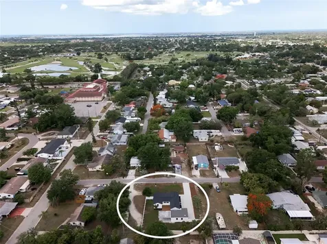 1205 40th Street W Bradenton FL 34205