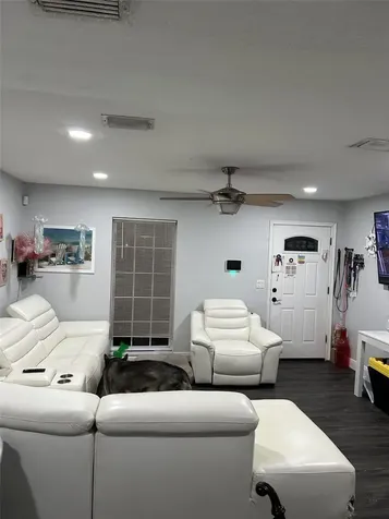 1222 Stillwater Avenue Deltona FL 32725