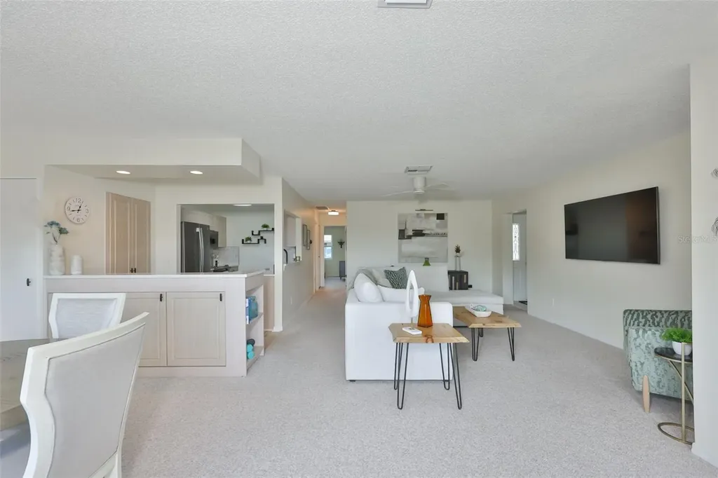 214 Glenellen Place Sun City Center FL 33573