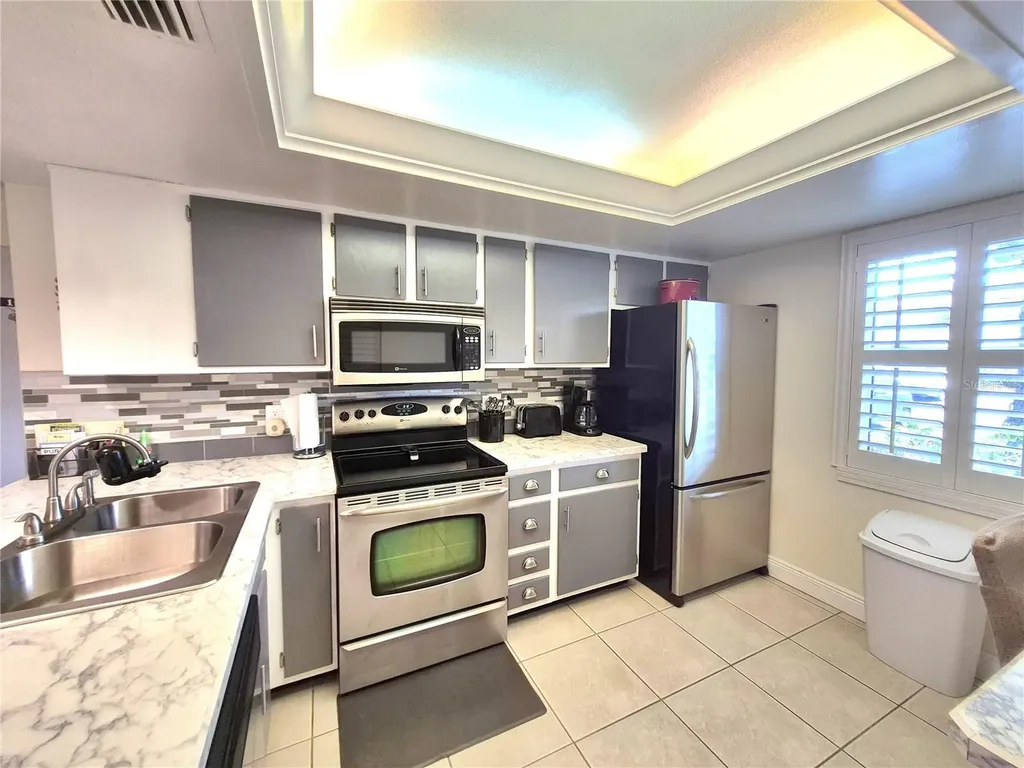 107 Windward Place Oldsmar FL 34677
