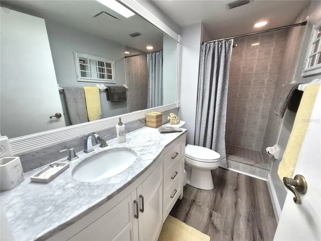 107 Windward Place Oldsmar FL 34677