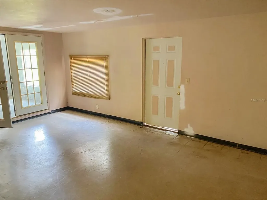 3716 E Clifton Street Tampa FL 33610