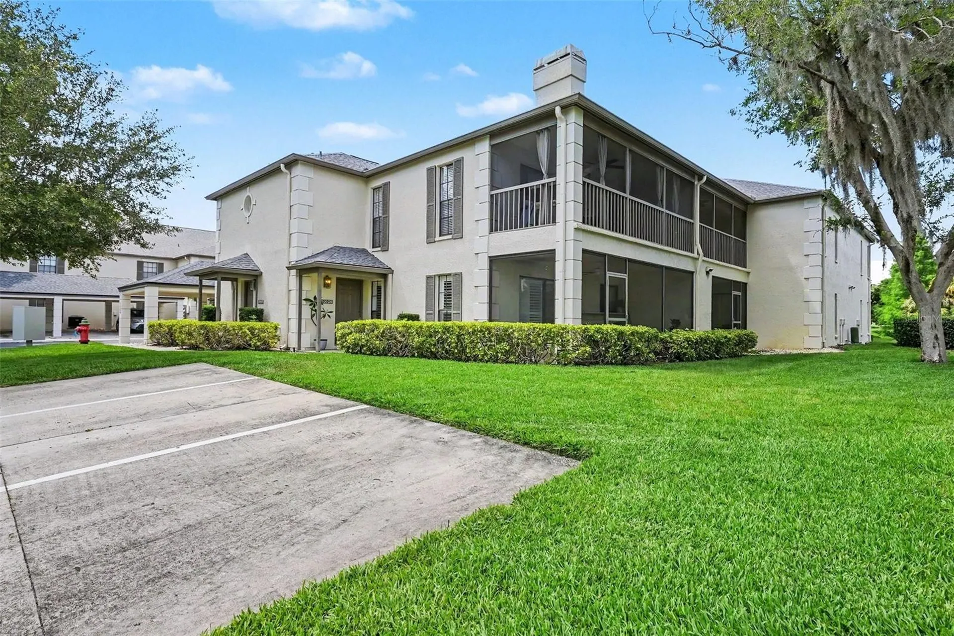 13030 Village Chase Circle Tampa FL 33618