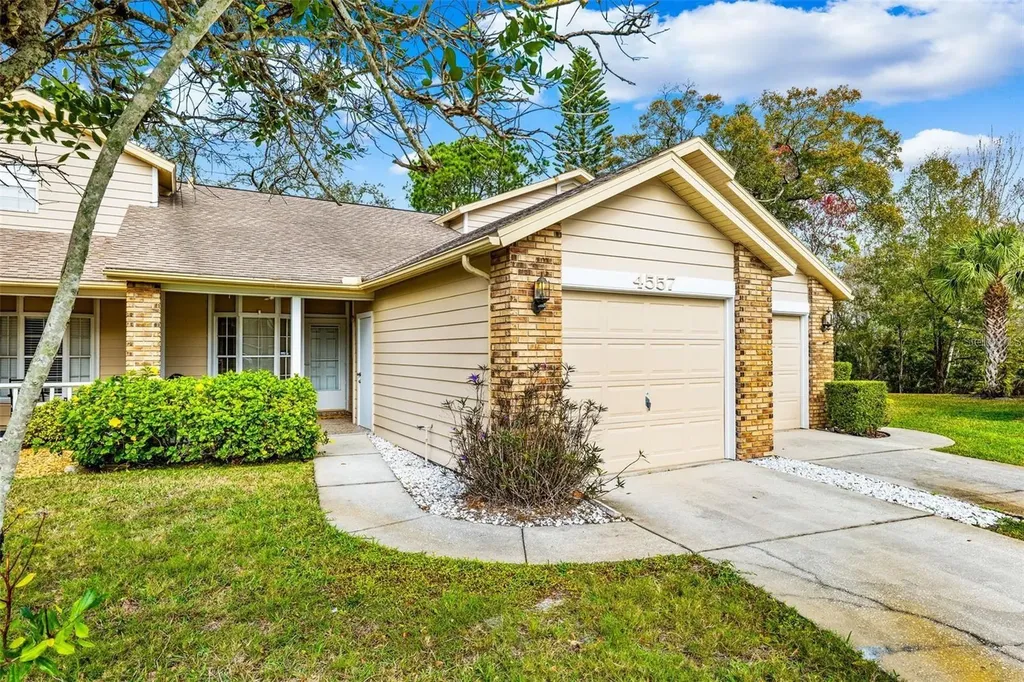 4557 Glen Hollow New Port Richey FL 34653