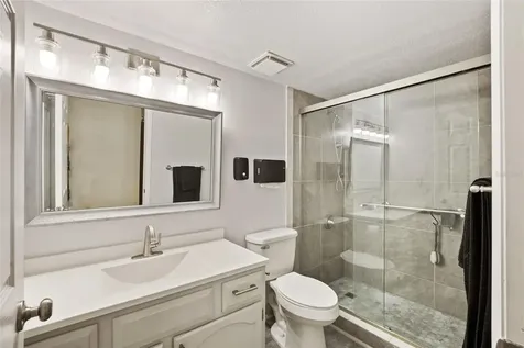 100 E Oak Terrace Leesburg FL 34748