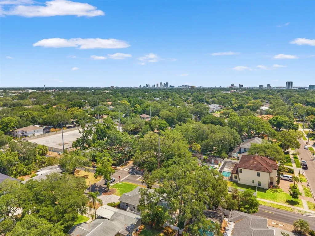 4202 W Palmira Avenue Tampa FL 33629