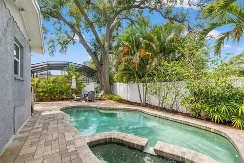 4202 W Palmira Avenue Tampa FL 33629