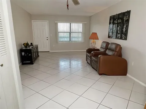 305 30th Avenue W Bradenton FL 34205