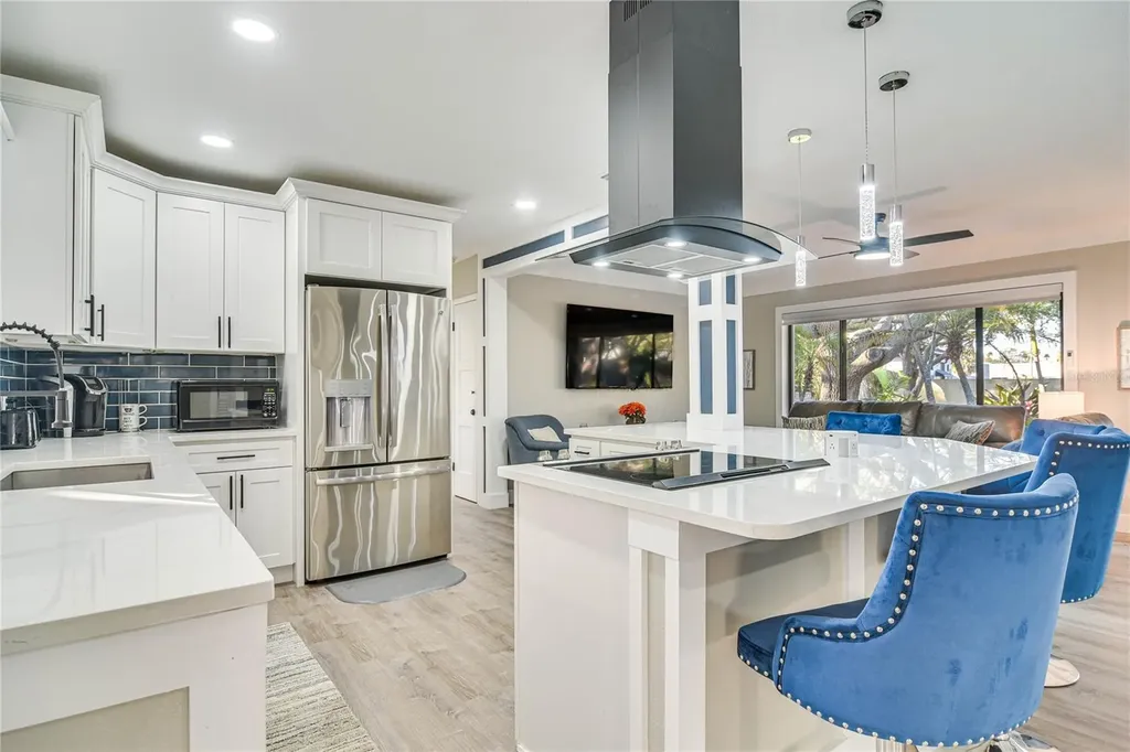 2901 70th Street N St Petersburg FL 33710