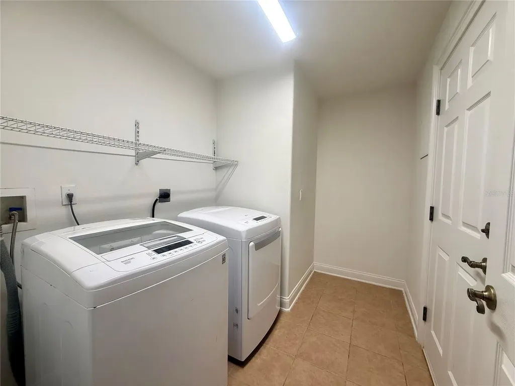 6984 Brescia Way Orlando FL 32819