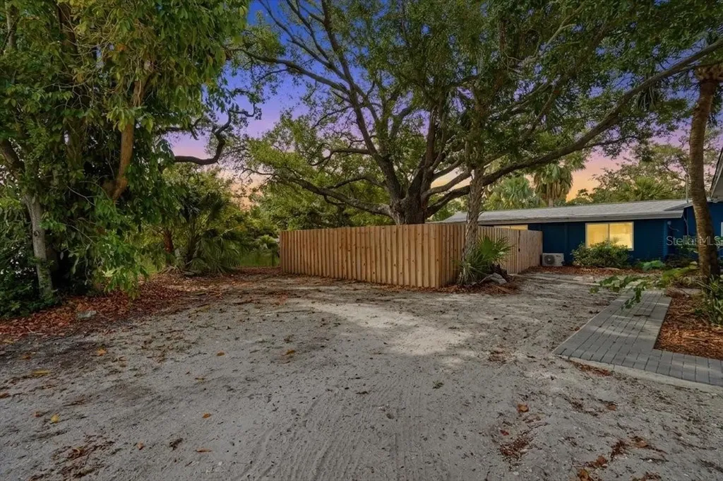 6301 11th Avenue S Gulfport FL 33707