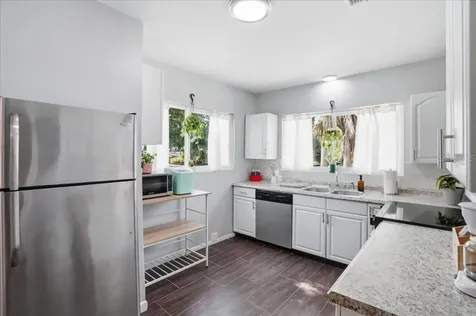 6301 11th Avenue S Gulfport FL 33707