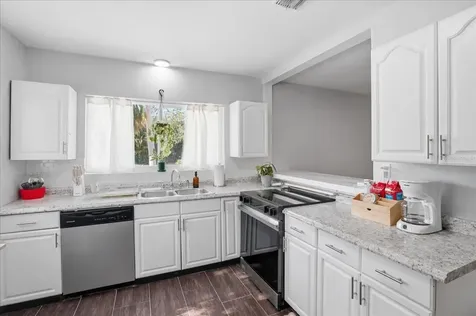 6301 11th Avenue S Gulfport FL 33707